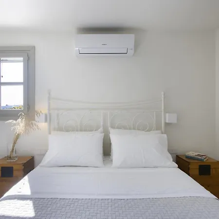 Вилла Aphrodite - Elegant Villa, Sea Views, Designer Renovation