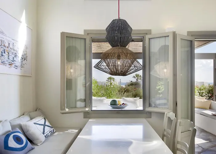 Villa Aphrodite · Elegant Villa, Sea Views, Designer Renovation *