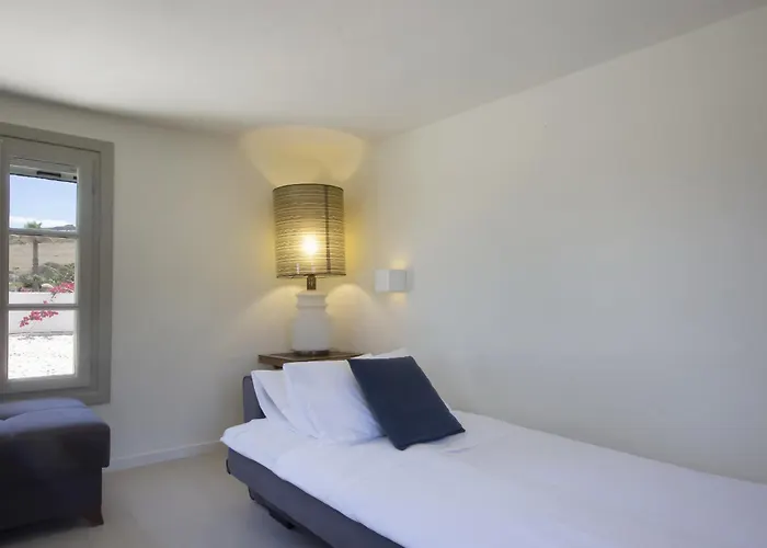 Villa Aphrodite · Elegant Villa, Sea Views, Designer Renovation