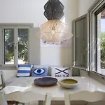Aphrodite - Elegant Villa, Sea Views, Designer Renovation * אמבלאס