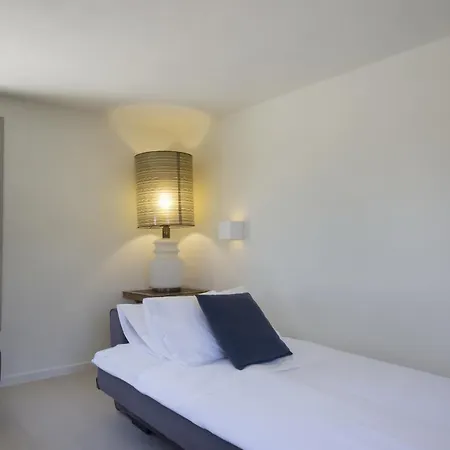 فيلة Aphrodite - Elegant Villa, Sea Views, Designer Renovation