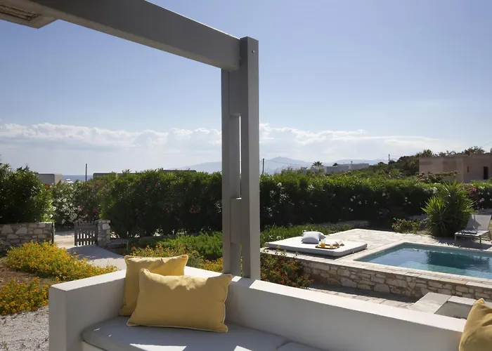 Aphrodite - Elegant Villa, Sea Views, Designer Renovation Ampelas