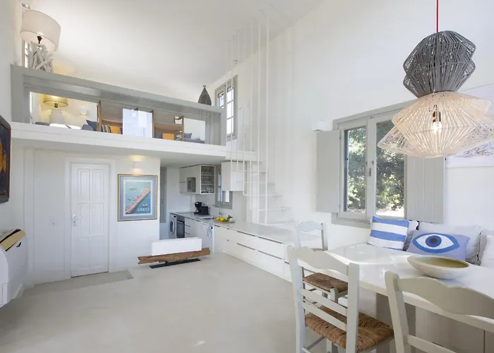 Villa Aphrodite - Elegant Villa, Sea Views, Designer Renovation Ampelas